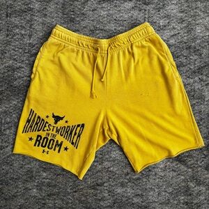 UNDER ARMOUR PRE-OWNED MENS FIELD YELLOW PROJECT ROCK LOOSE TERRY SHORTS XL